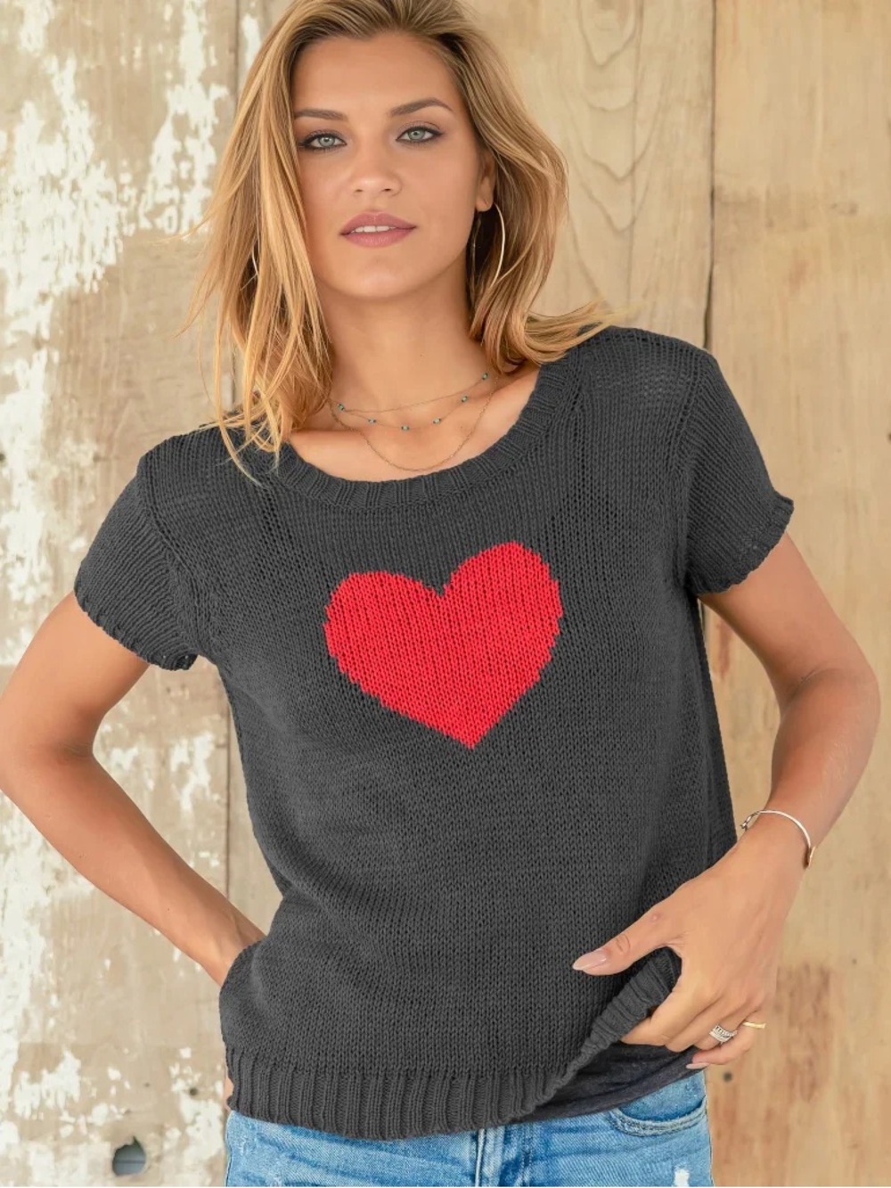 Wooden Ships Short Sleeve Heart Sweater Tee Gray Red Size M/L Lightweight Knit
